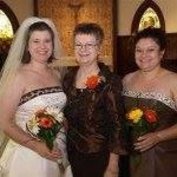 Meet your Posher, Debbie - Picture 1 of 1